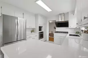 8440 Skyline Blvd, Oakland, CA 94611 - Photo 33