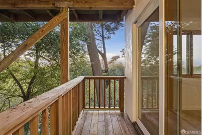 8440 Skyline Boulevard, Oakland, CA 94611 - Photo 45