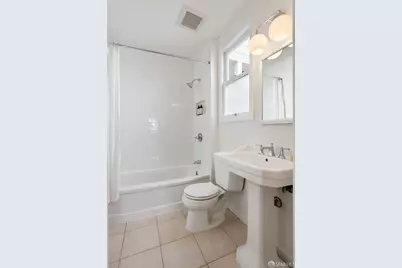 728 Castro Street, San Francisco, CA 94114 - Photo 17