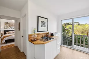 162 Stillings Ave, San Francisco, CA 94131 - Photo 37