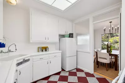 162 Stillings Avenue, San Francisco, CA 94131 - Photo 21