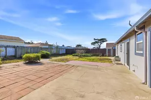 216 Avalon Dr, Pacifica, CA 94044 - Photo 31
