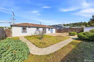 216 Avalon Dr, Pacifica, CA 94044 - Photo 33