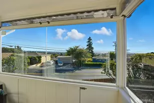 7347 Terrace Dr, El Cerrito, CA 94530 - Photo 35