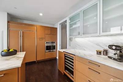 301 Mission Street #49B, San Francisco, CA 94105 - Photo 25