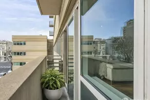1388 Gough St, San Francisco, CA 94109 - Photo 13