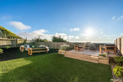 2207 12th Avenue, San Francisco, CA 94116 - Photo 29