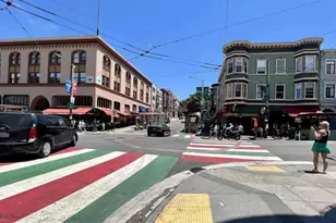 220 Lombard St, San Francisco, CA 94111 - Photo 37