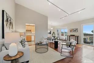 35 Whitecliff Way, San Francisco, CA 94124 - Photo 3