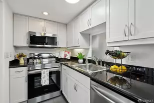 155 Harriet St, San Francisco, CA 94103 - Photo 17