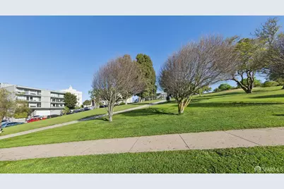 2121 Laguna Street #25, San Francisco, CA 94115 - Photo 17