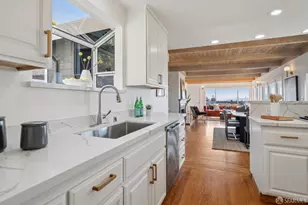 6189 Margarido Dr, Oakland, CA 94618 - Photo 13