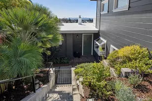 6189 Margarido Dr, Oakland, CA 94618 - Photo 3