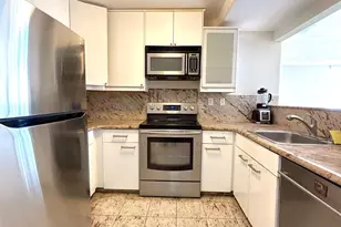 1 Daniel Burnham Ct, San Francisco, CA 94109 - Photo 15