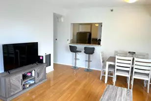 1 Daniel Burnham Ct, San Francisco, CA 94109 - Photo 3
