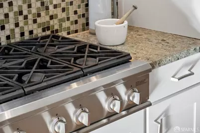 80 Diamond Street, San Francisco, CA 94114 - Photo 33