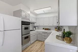 6 Lapham Way, San Francisco, CA 94112 - Photo 11