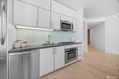 301 Main Street #12B, San Francisco, CA 94105 - Photo 11