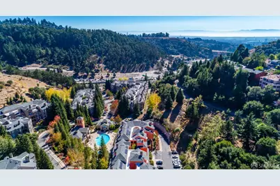 320 Caldecott Lane #116, Oakland, CA 94618 - Photo 33