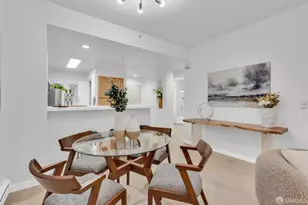 320 Caldecott Ln, Oakland, CA 94618 - Photo 9