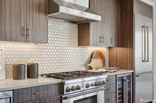 1731 Powell St, San Francisco, CA 94133 - Photo 17