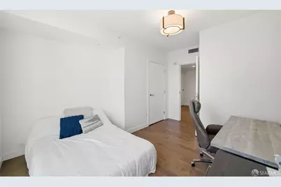 188 W Saint James Street #11016, San Jose, CA 95110 - Photo 17