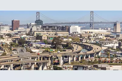 100 Bridgeview Drive, San Francisco, CA 94124 - Photo 41