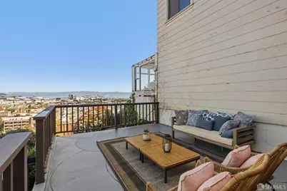 100 Bridgeview Drive, San Francisco, CA 94124 - Photo 29