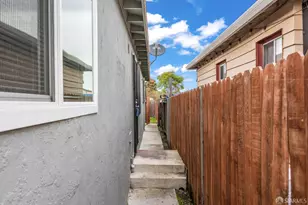 449 Lucas Ave, Richmond, CA 94801 - Photo 17
