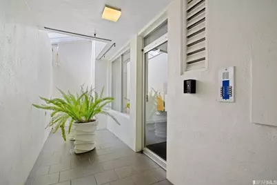 470 Collingwood Street #2, San Francisco, CA 94114 - Photo 35