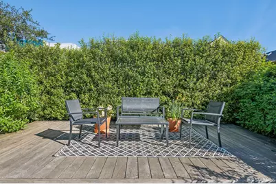 170 Staples Avenue, San Francisco, CA 94112 - Photo 33