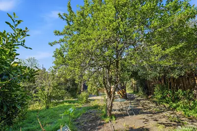 726 E 23rd Street, Oakland, CA 94606 - Photo 31