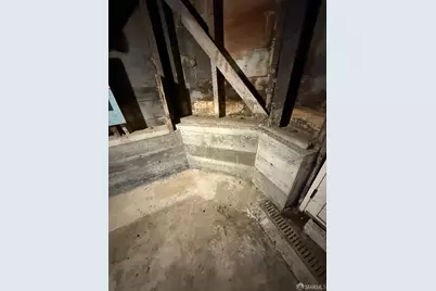 286 Crescent Avenue, San Francisco, CA 94110 - Photo 27