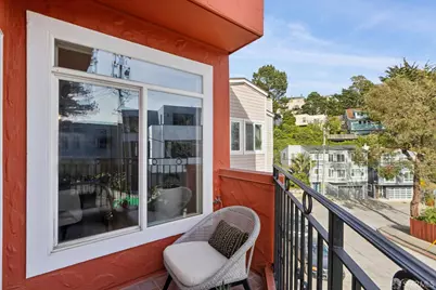 2473 Diamond Street, San Francisco, CA 94131 - Photo 17