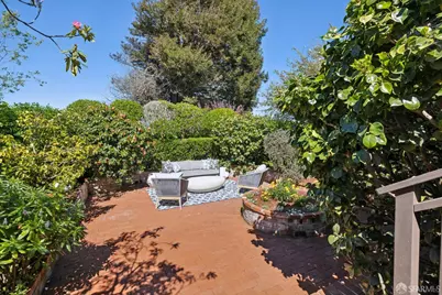 2466 Union Street, San Francisco, CA 94123 - Photo 57