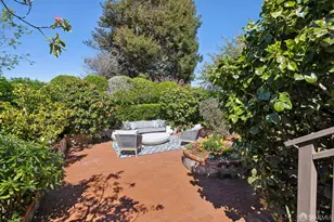 2466 Union St, San Francisco, CA 94123 - Photo 57