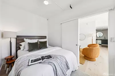 555 4th Street #102, San Francisco, CA 94107 - Photo 17