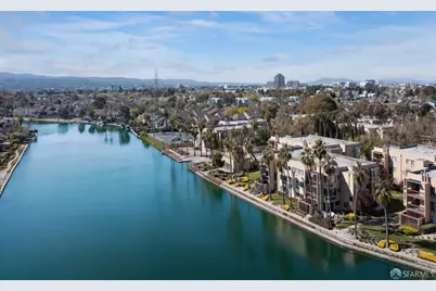 920 Beach Park Boulevard #42, Foster City, CA 94404 - Photo 29