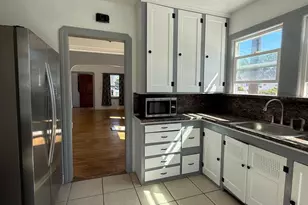 3331 Davis St, Oakland, CA 94601 - Photo 29