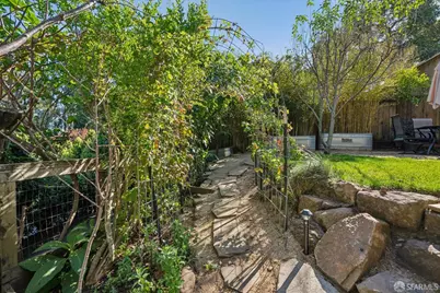 4743 Mountain Boulevard, Oakland, CA 94619 - Photo 51