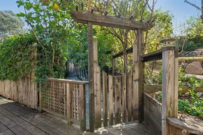 4743 Mountain Boulevard, Oakland, CA 94619 - Photo 45