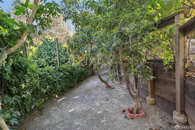 4743 Mountain Boulevard, Oakland, CA 94619 - Photo 49