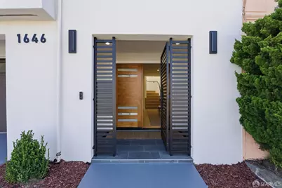 1646 34th Avenue, San Francisco, CA 94122 - Photo 3