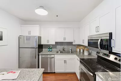 1945 Washington Street #605, San Francisco, CA 94109 - Photo 7