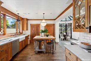 2535 Vallejo St, San Francisco, CA 94123 - Photo 15