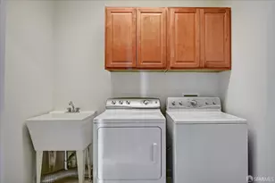 2431 Ulloa St, San Francisco, CA 94116 - Photo 47