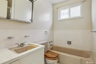 196 Alta Vista Way, Daly City, CA 94014 - Photo 23
