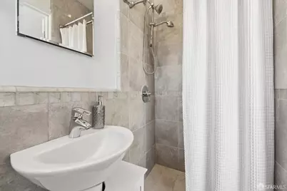 135 Corbett Avenue, San Francisco, CA 94114 - Photo 23