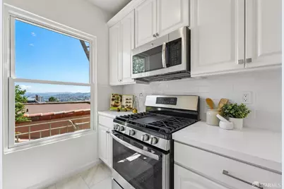 2201 Sacramento Street #202, San Francisco, CA 94115 - Photo 13