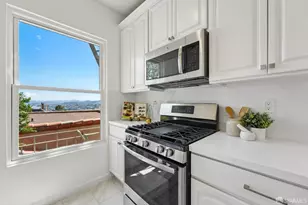 2201 Sacramento St, San Francisco, CA 94115 - Photo 13